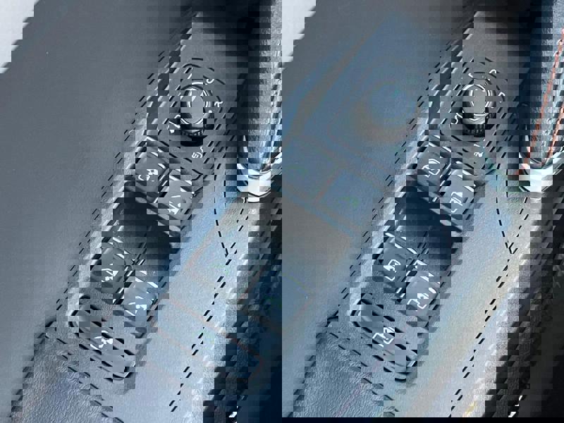 Image Seat LEON SPORTSTOURER 1.4 204 FR e-Hybrid DSG6 Full leds GPS Caméra Carplay Sièges élec à mémoires ACC Clim auto Gtie 1 an